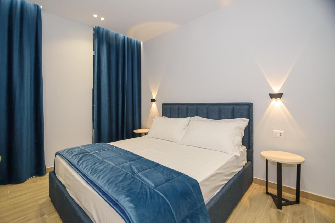 Palm Side Hotel Vlore Ngoại thất bức ảnh