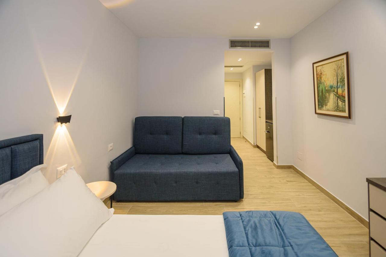 Palm Side Hotel Vlore Ngoại thất bức ảnh