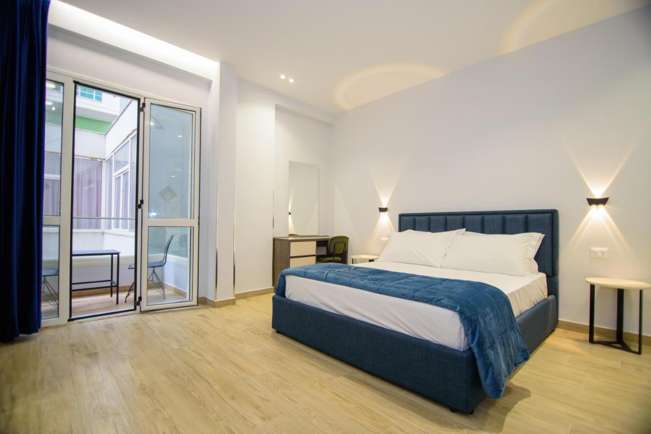 Palm Side Hotel Vlore Ngoại thất bức ảnh
