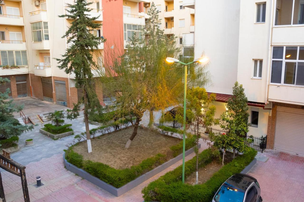 Palm Side Hotel Vlore Ngoại thất bức ảnh