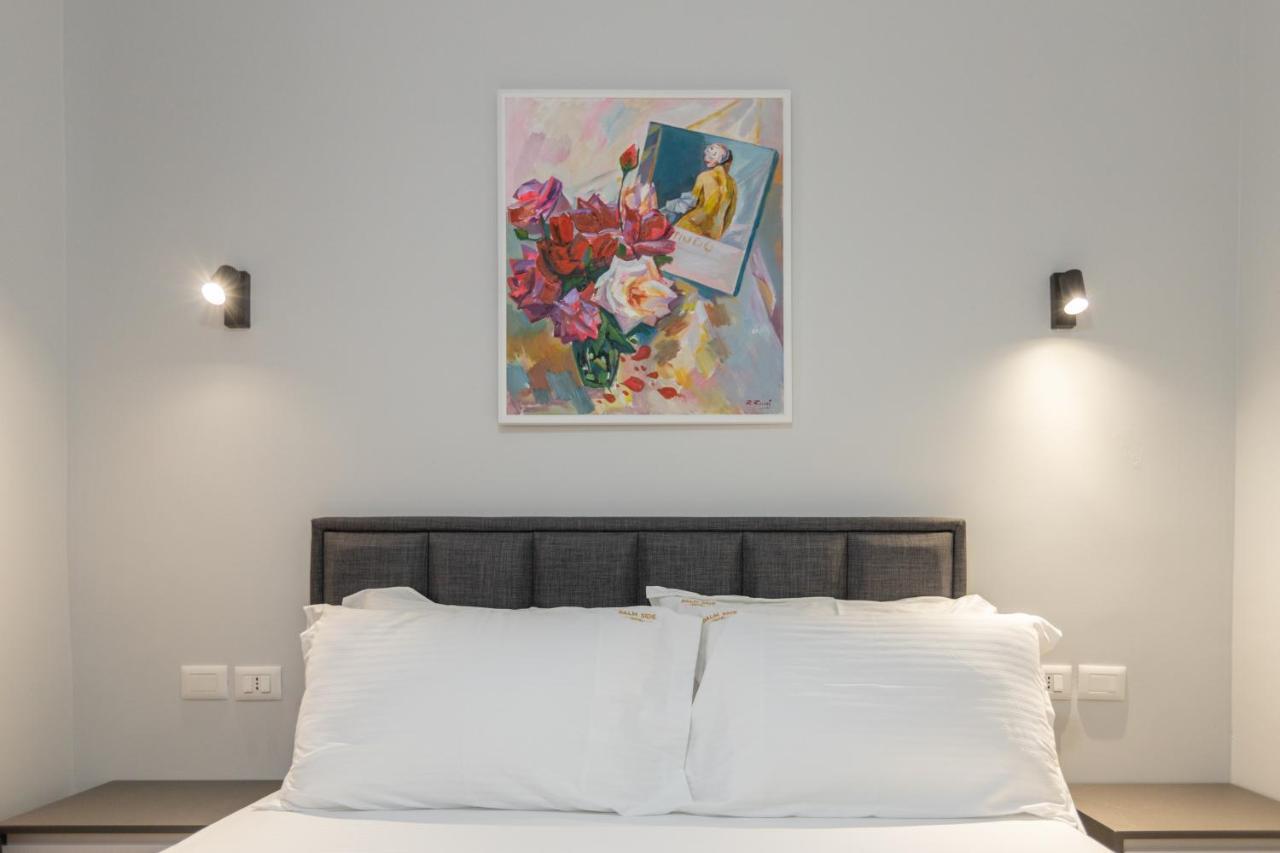 Palm Side Hotel Vlore Ngoại thất bức ảnh