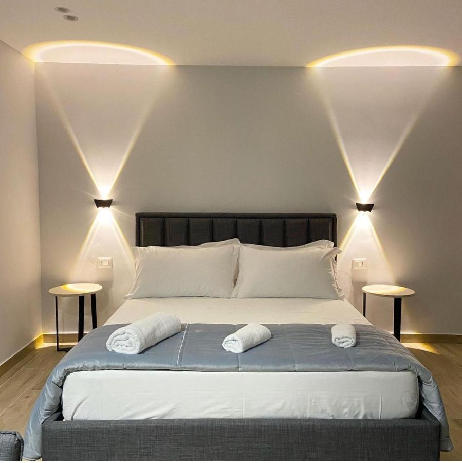 Palm Side Hotel Vlore Ngoại thất bức ảnh