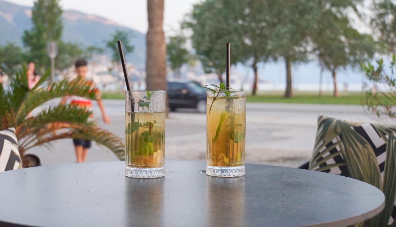 Palm Side Hotel Vlore Ngoại thất bức ảnh