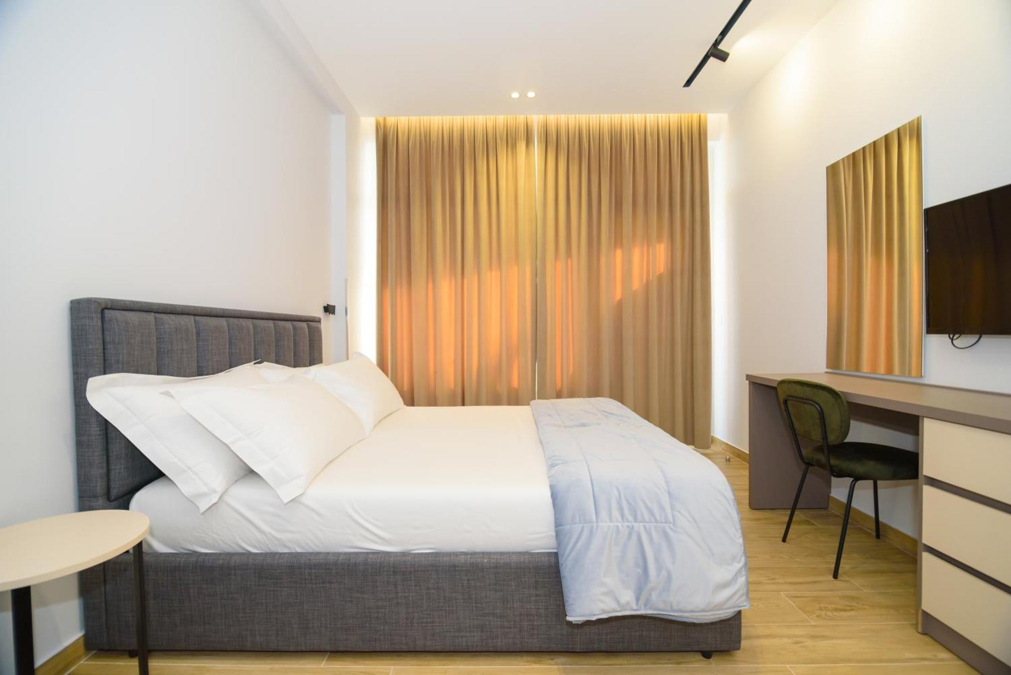 Palm Side Hotel Vlore Phòng bức ảnh
